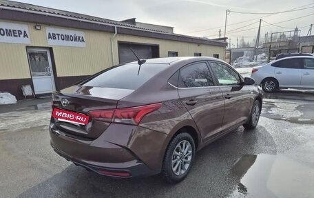 Hyundai Solaris II рестайлинг, 2021 год, 1 850 000 рублей, 6 фотография