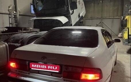 Toyota Corona VIII (T170), 1987 год, 300 000 рублей, 4 фотография