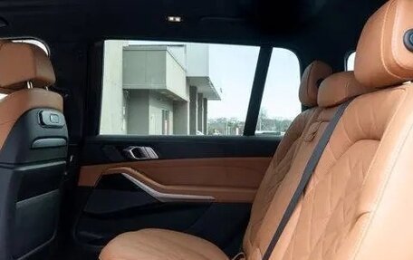 BMW X7, 2023 год, 9 890 000 рублей, 18 фотография