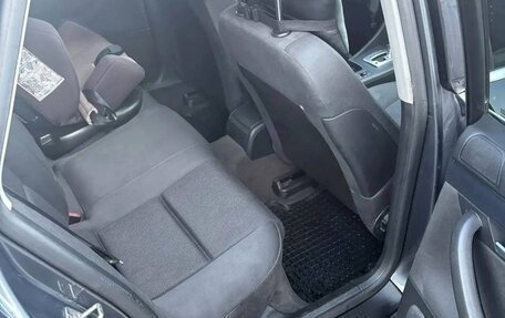 Audi A4, 2004 год, 800 000 рублей, 9 фотография