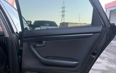 Audi A4, 2004 год, 800 000 рублей, 17 фотография