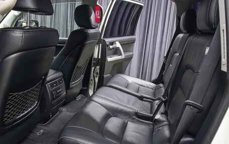 Toyota Land Cruiser 200, 2015 год, 4 998 000 рублей, 12 фотография