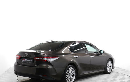 Toyota Camry, 2018 год, 2 539 000 рублей, 5 фотография