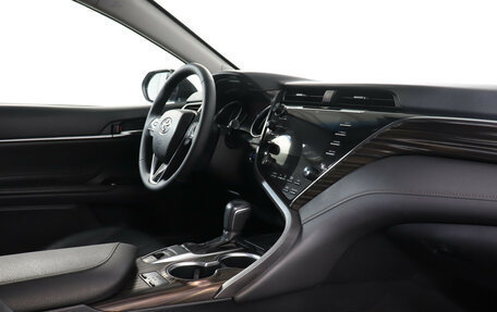 Toyota Camry, 2018 год, 2 539 000 рублей, 9 фотография