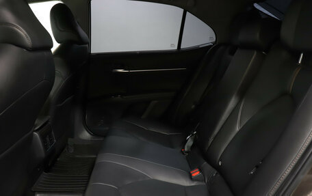 Toyota Camry, 2018 год, 2 539 000 рублей, 10 фотография