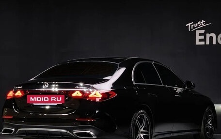 Mercedes-Benz E-Класс, 2024 год, 7 000 000 рублей, 3 фотография