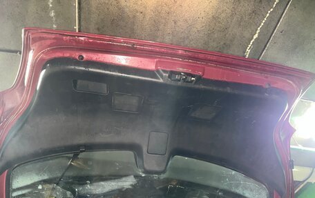 Toyota Avensis III рестайлинг, 1998 год, 375 000 рублей, 23 фотография