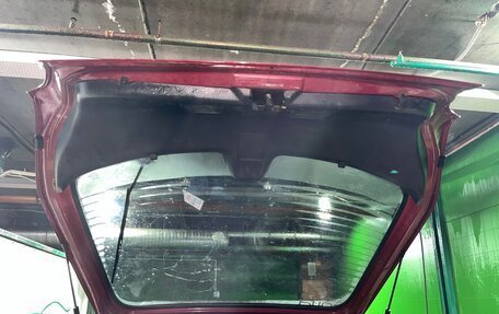 Toyota Avensis III рестайлинг, 1998 год, 375 000 рублей, 22 фотография