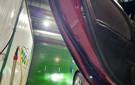 Toyota Avensis III рестайлинг, 1998 год, 375 000 рублей, 29 фотография