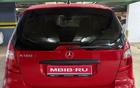 Mercedes-Benz A-Класс, 2012 год, 750 000 рублей, 2 фотография