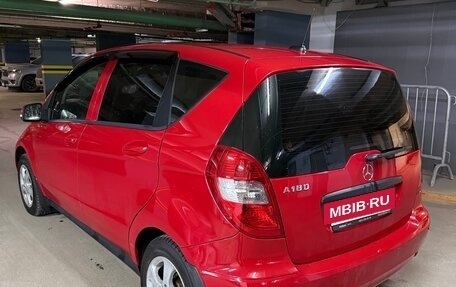 Mercedes-Benz A-Класс, 2012 год, 750 000 рублей, 24 фотография