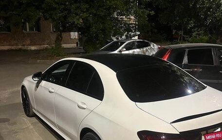 Mercedes-Benz E-Класс, 2021 год, 5 600 000 рублей, 7 фотография
