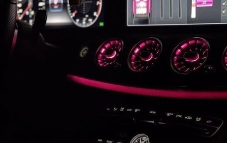 Mercedes-Benz E-Класс, 2019 год, 3 500 000 рублей, 10 фотография