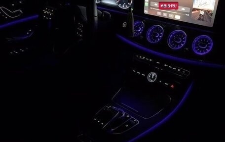 Mercedes-Benz E-Класс, 2019 год, 3 500 000 рублей, 11 фотография