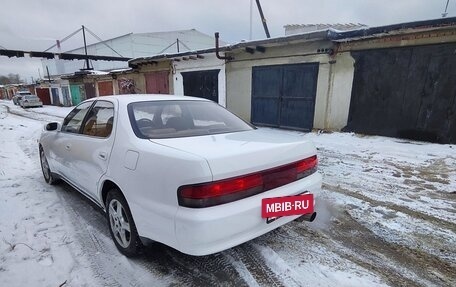 Toyota Cresta, 1993 год, 990 000 рублей, 3 фотография