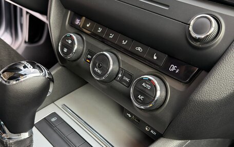 Skoda Octavia, 2015 год, 970 000 рублей, 9 фотография