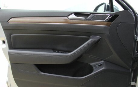 Volkswagen Passat B8 рестайлинг, 2018 год, 2 410 000 рублей, 11 фотография