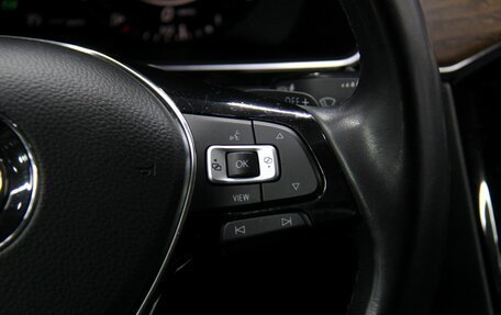 Volkswagen Passat B8 рестайлинг, 2018 год, 2 410 000 рублей, 19 фотография