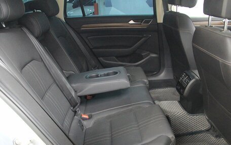 Volkswagen Passat B8 рестайлинг, 2018 год, 2 410 000 рублей, 29 фотография