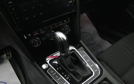 Volkswagen Passat B8 рестайлинг, 2018 год, 2 410 000 рублей, 24 фотография