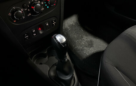 Renault Sandero II рестайлинг, 2020 год, 1 250 000 рублей, 18 фотография