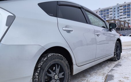 Toyota Prius, 2012 год, 1 100 000 рублей, 3 фотография