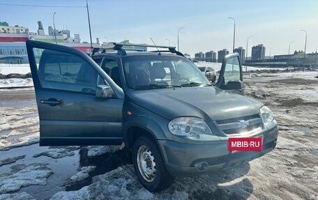 Chevrolet Niva I рестайлинг, 2010 год, 350 000 рублей, 2 фотография