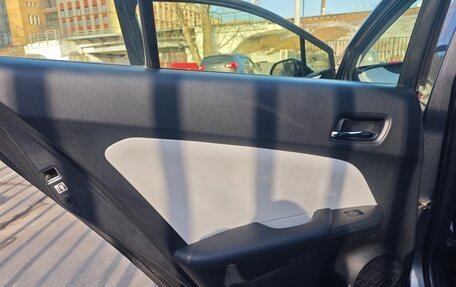 Toyota Prius IV XW50, 2019 год, 2 130 000 рублей, 16 фотография