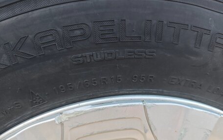 Toyota Prius IV XW50, 2019 год, 2 130 000 рублей, 26 фотография