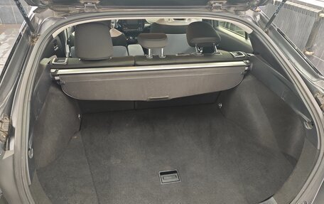 Toyota Prius IV XW50, 2019 год, 2 130 000 рублей, 27 фотография