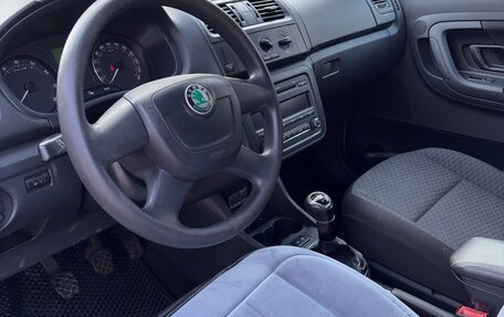 Skoda Fabia II, 2011 год, 700 000 рублей, 11 фотография