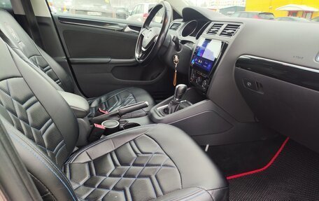 Volkswagen Jetta VI, 2017 год, 1 250 000 рублей, 15 фотография