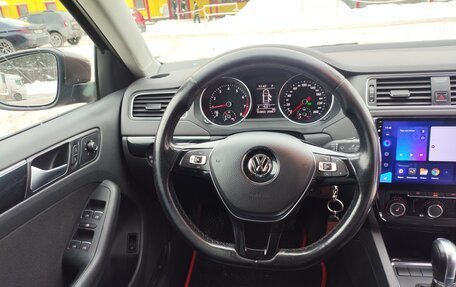 Volkswagen Jetta VI, 2017 год, 1 250 000 рублей, 13 фотография