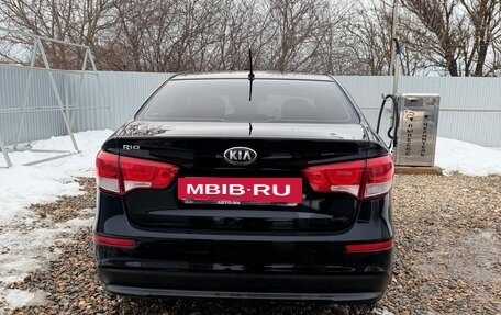 KIA Rio III рестайлинг, 2015 год, 870 000 рублей, 5 фотография