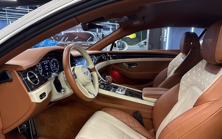 Bentley Continental GT III, 2018 год, 11 300 000 рублей, 13 фотография