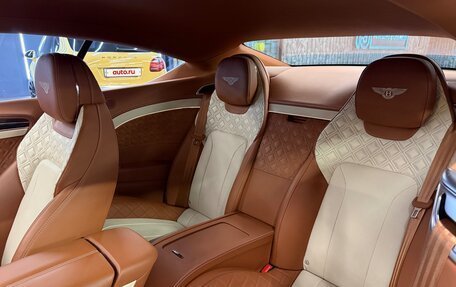 Bentley Continental GT III, 2018 год, 11 300 000 рублей, 16 фотография