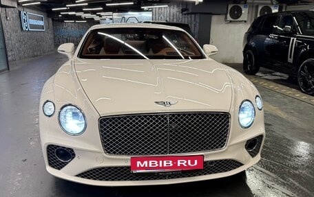 Bentley Continental GT III, 2018 год, 11 300 000 рублей, 10 фотография