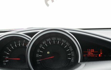 Toyota Verso I, 2013 год, 1 280 000 рублей, 15 фотография