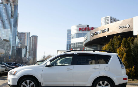 Mitsubishi Outlander III рестайлинг 3, 2011 год, 1 198 000 рублей, 6 фотография