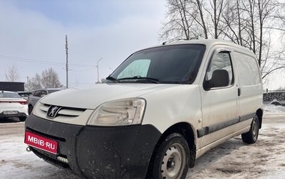 Peugeot Partner II рестайлинг 2, 2010 год, 370 000 рублей, 1 фотография