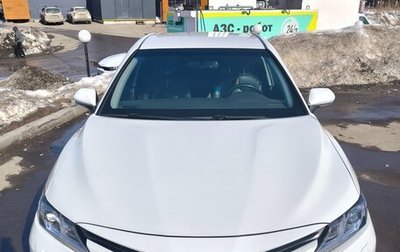 Toyota Camry, 2020 год, 3 100 000 рублей, 1 фотография