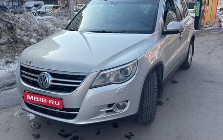 Volkswagen Tiguan I, 2010 год, 720 000 рублей, 1 фотография