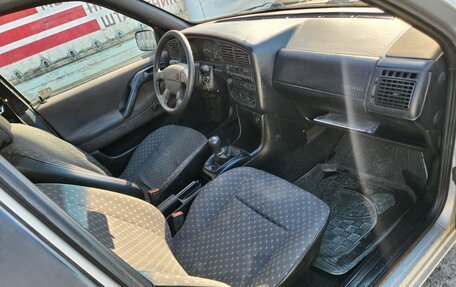 Volkswagen Passat B4, 1993 год, 90 000 рублей, 3 фотография