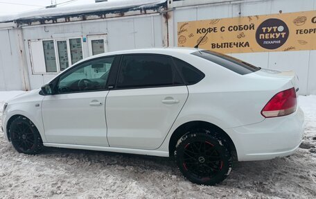 Volkswagen Polo VI (EU Market), 2014 год, 890 000 рублей, 3 фотография