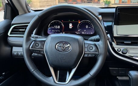 Toyota Camry, 2023 год, 3 350 000 рублей, 8 фотография