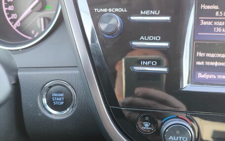 Toyota Camry, 2020 год, 3 100 000 рублей, 19 фотография