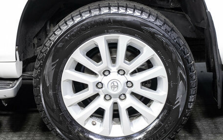 Toyota Land Cruiser Prado 150 рестайлинг 2, 2014 год, 5 298 000 рублей, 25 фотография