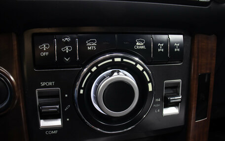 Toyota Land Cruiser Prado 150 рестайлинг 2, 2014 год, 5 298 000 рублей, 21 фотография