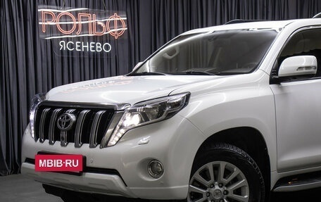 Toyota Land Cruiser Prado 150 рестайлинг 2, 2014 год, 5 298 000 рублей, 23 фотография