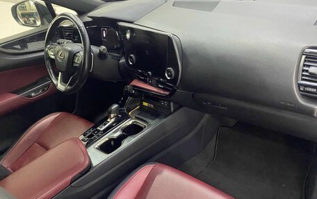 Lexus NX, 2022 год, 4 799 000 рублей, 17 фотография